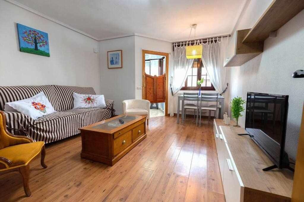 El Apartamentin De Lastres Extérieur photo
